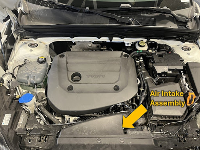 Location of Volvo B5 air intake assembly in the engine.